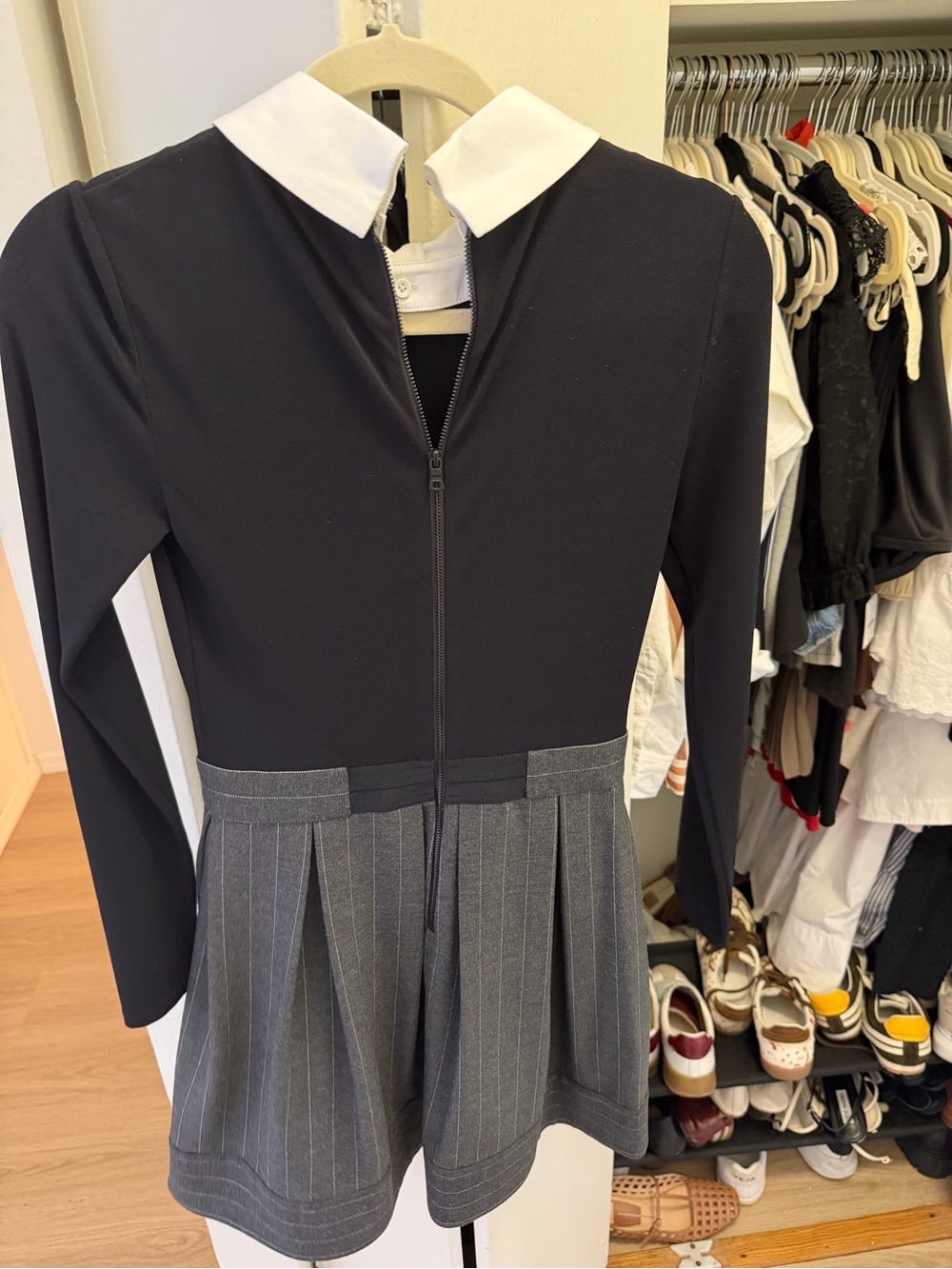 NWT! Alice and Olivia black and grey pinstripe dress - Picture 3 of 3